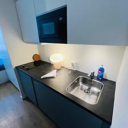 Double Bed And Kitchen 3 Daire Kopenhag